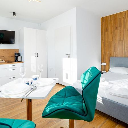 Wonder Home - Apartamenty Halo Karkonosze Z Ogrodem, Sezonowym Basenem, Placem Zabaw I Widokiem Na Sniezke - Zlokalizowane Blisko Karpacza Mysłakowice Exteriör bild