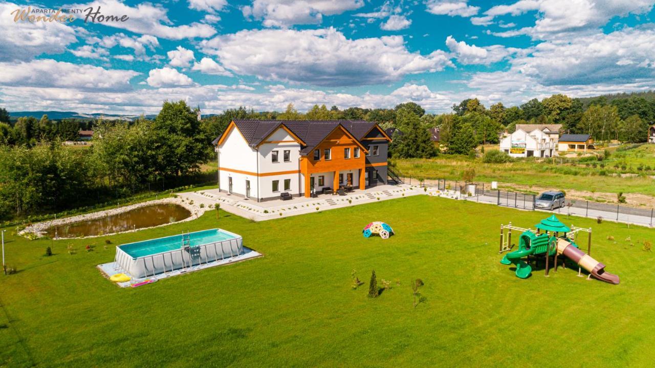 Wonder Home - Apartamenty Halo Karkonosze Z Ogrodem, Sezonowym Basenem, Placem Zabaw I Widokiem Na Sniezke - Zlokalizowane Blisko Karpacza Mysłakowice Exteriör bild