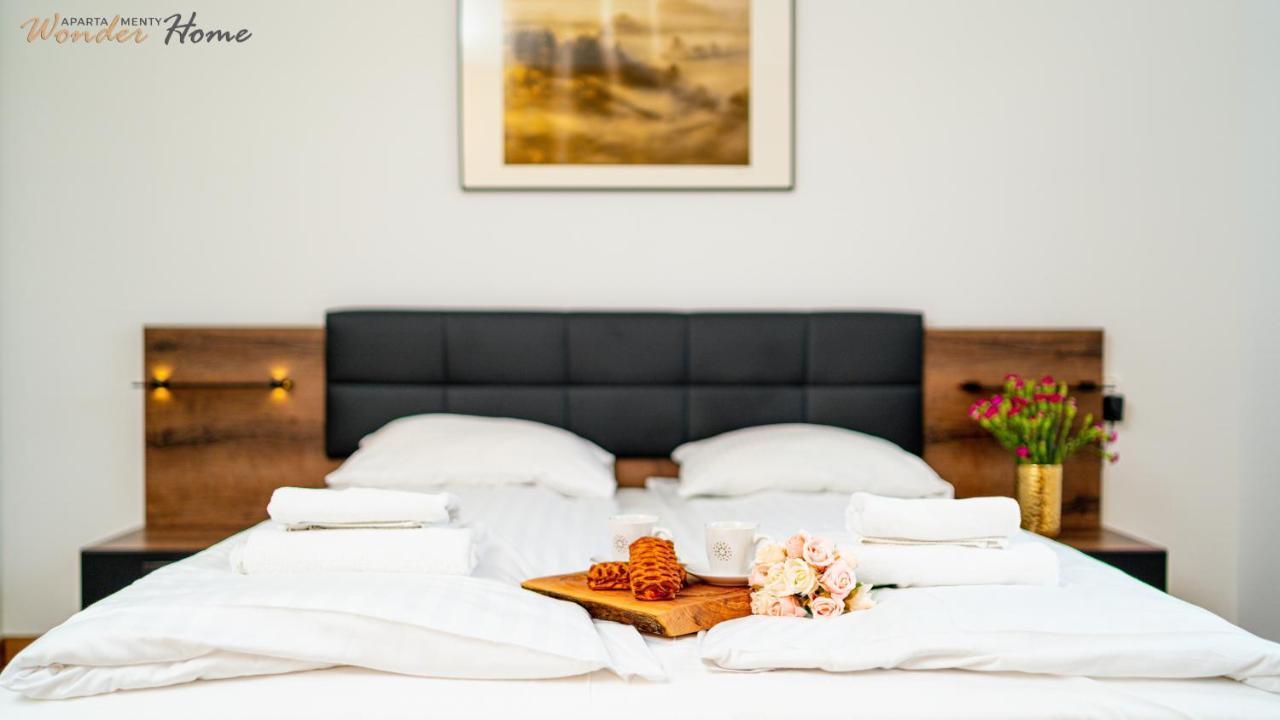 Wonder Home - Apartamenty Halo Karkonosze Z Ogrodem, Sezonowym Basenem, Placem Zabaw I Widokiem Na Sniezke - Zlokalizowane Blisko Karpacza Mysłakowice Exteriör bild
