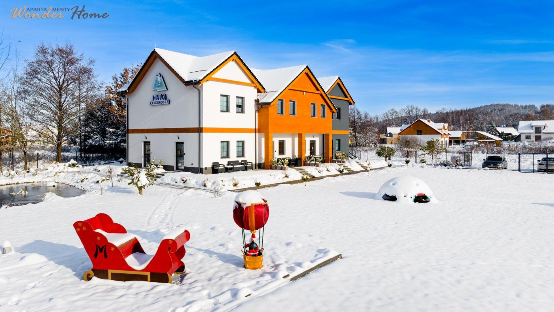 Wonder Home - Apartamenty Halo Karkonosze Z Ogrodem, Sezonowym Basenem, Placem Zabaw I Widokiem Na Sniezke - Zlokalizowane Blisko Karpacza Mysłakowice Exteriör bild