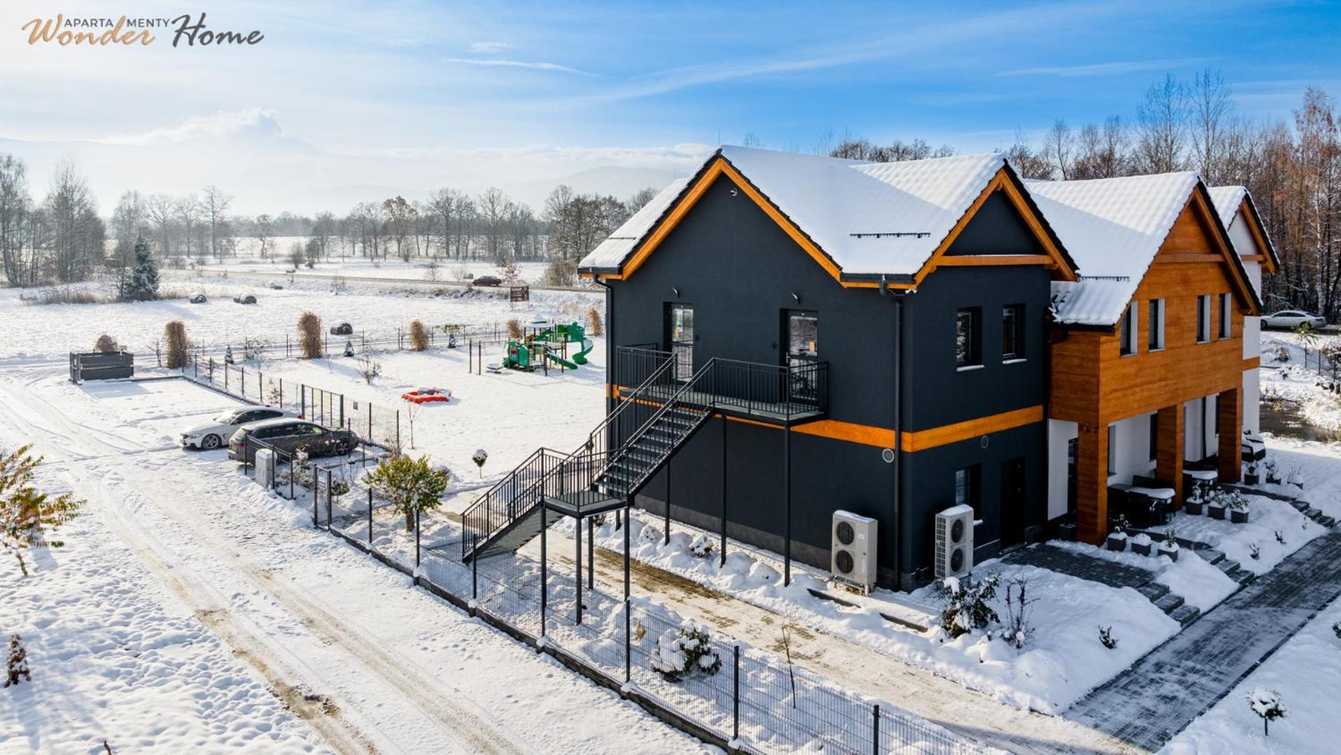 Wonder Home - Apartamenty Halo Karkonosze Z Ogrodem, Sezonowym Basenem, Placem Zabaw I Widokiem Na Sniezke - Zlokalizowane Blisko Karpacza Mysłakowice Exteriör bild
